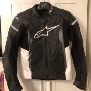 Alpinestars Mens leather white black motorcycle jacket